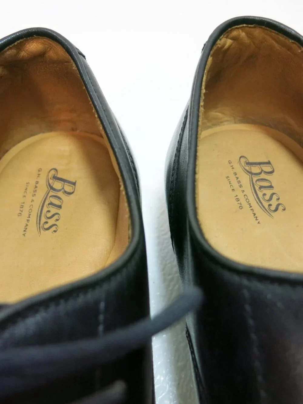 G. H. Bass & Co. Cap Toe Leather Dress Oxfords Men's Footwear Shoes Sz 11 M